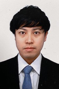 林　健太郎